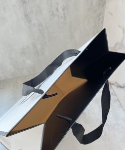 in túi giấy đựng sản phẩm chất lượng, tiện ích tại in minh thiên