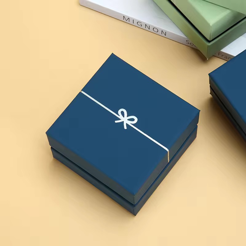 In hộp cứng cao cấp