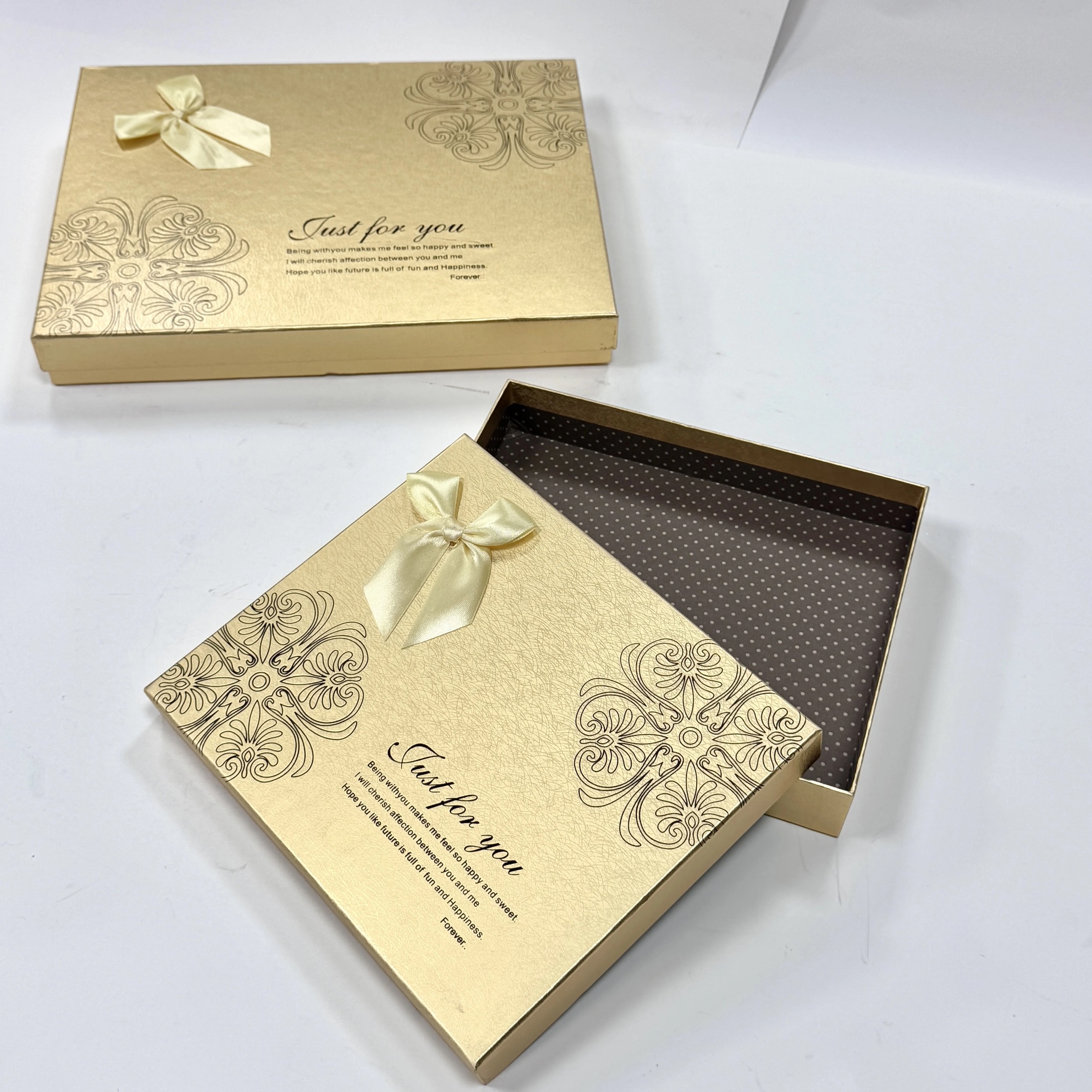 In hộp cứng giá rẻ Hà Nội