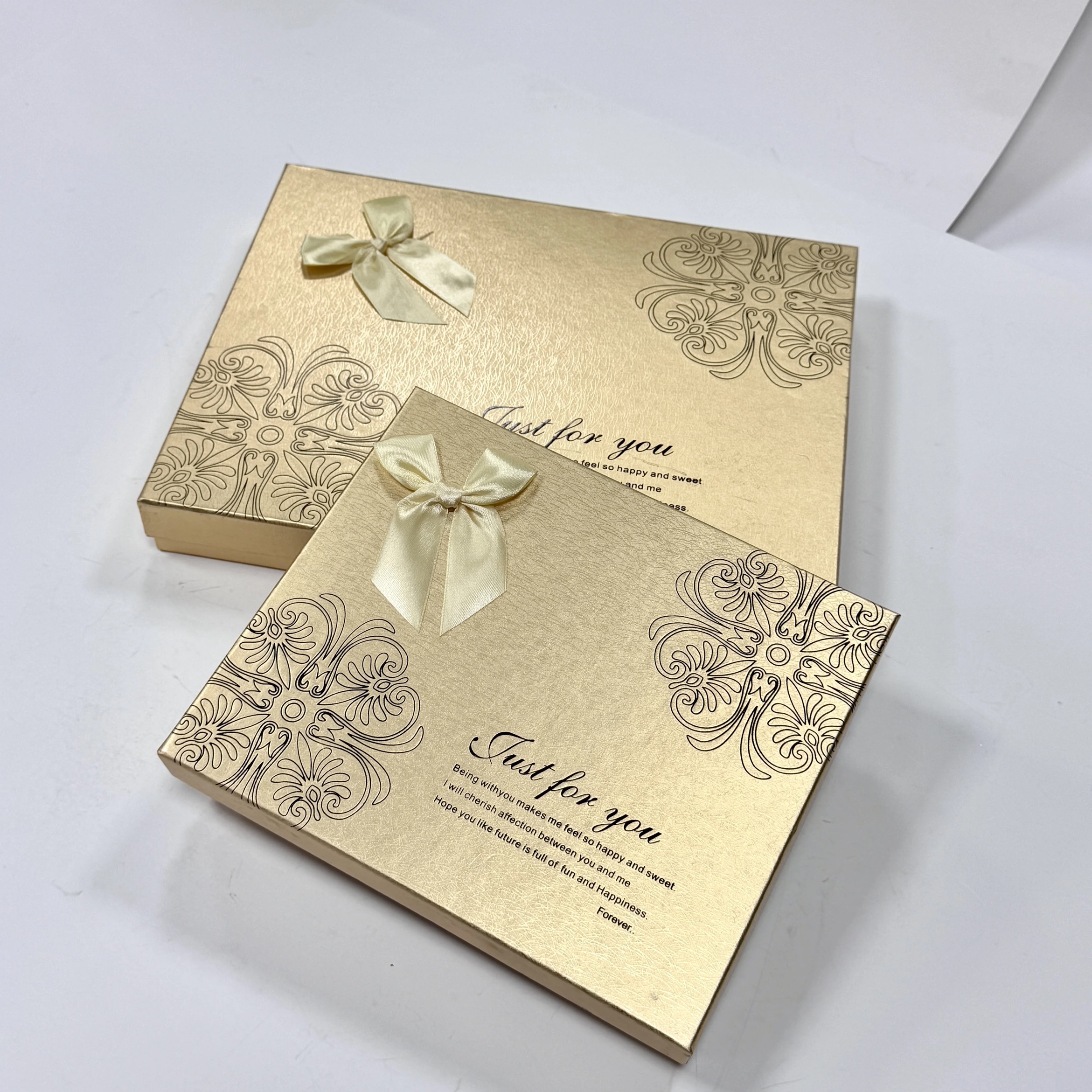 In hộp cứng giá rẻ Hà Nội