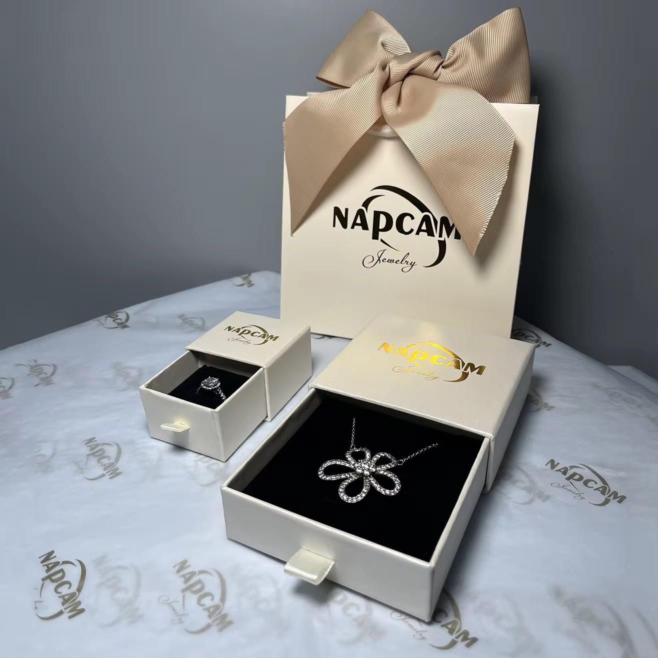 In hộp cứng trang sức