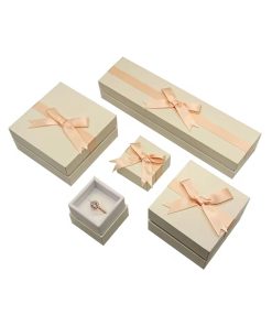 In hộp cứng trang sức