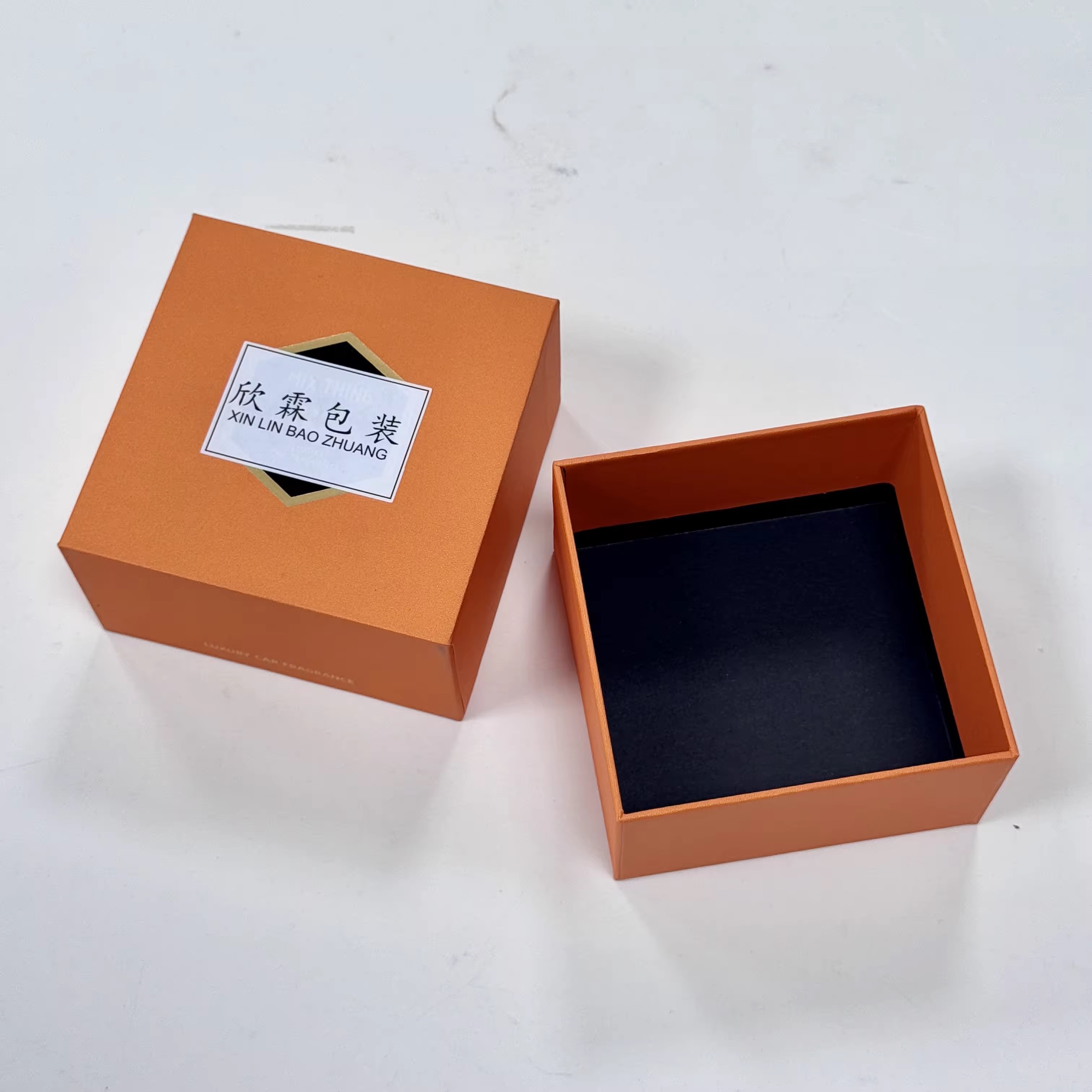 In hộp cứng mỹ phẩm