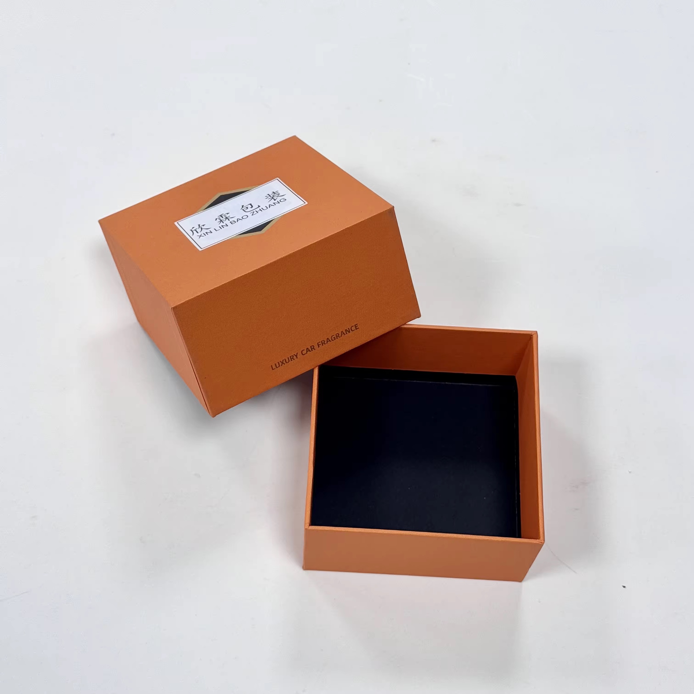 In hộp cứng mỹ phẩm