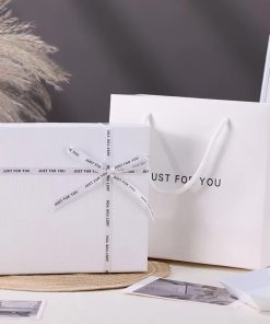 In hộp cứng quà tặng