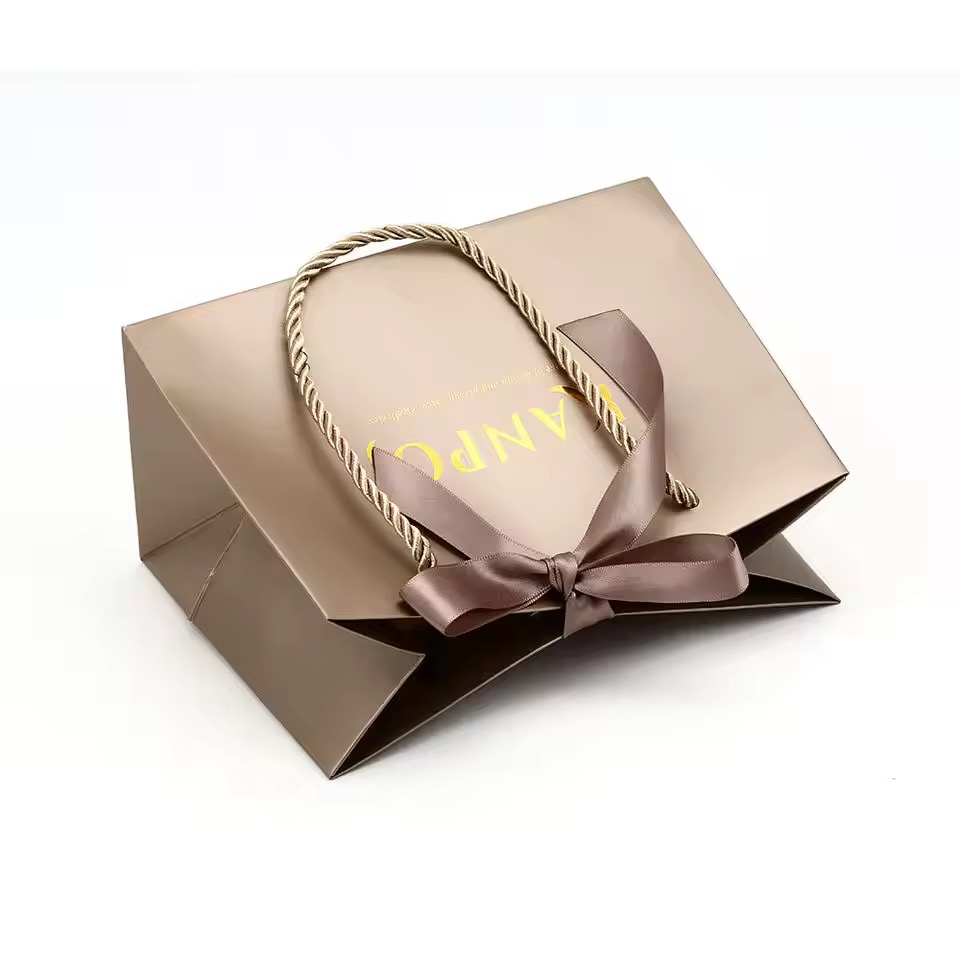 in túi giấy tiệm bánh