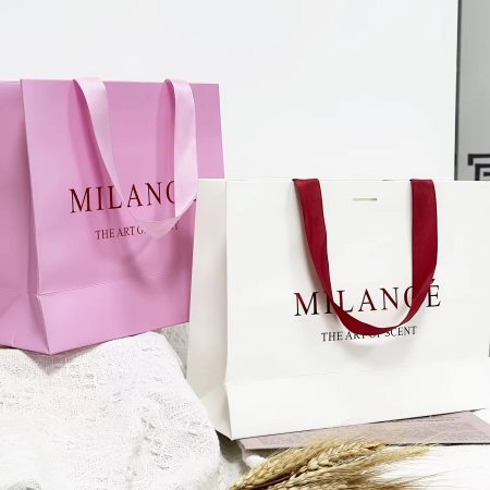 in túi giấy ép nhũ