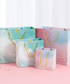 in túi giấy quà tặng