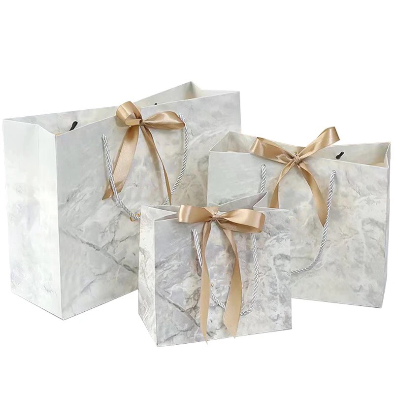 in túi giấy quà tặng