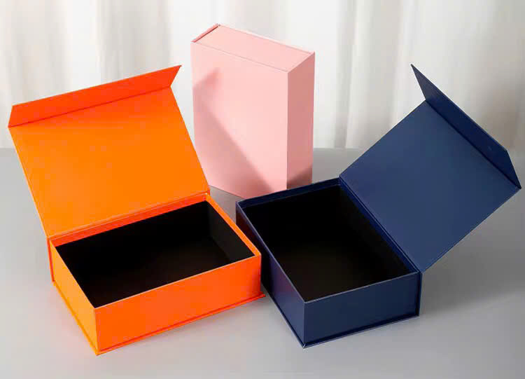 In hộp cứng carton lạnh